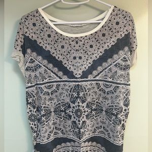 Zara Sleeveless T-shirt with Bandana/Mandala Patterns -Size Small